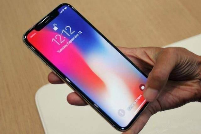 连iPhoneX都陷入了质量危机，库克败家似乎要成定局了吗？